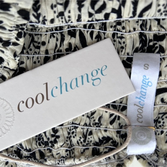 COOL CHANGE Joni Smocked Off-Shoulder Tiered‎ Maxi Dress Rayon Floral Multi S - Picture 7 of 7